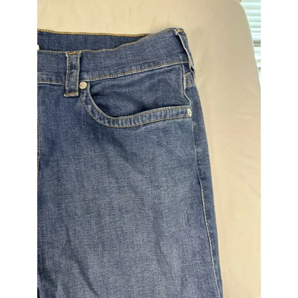 True Religion Men’s Size 36 Blue Straight Leg Jeans Medium Wash Denim